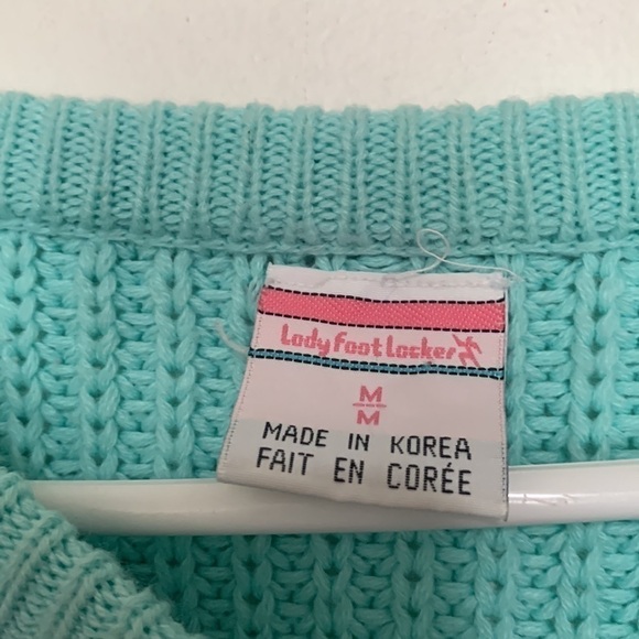 Vintage 80s Lady Footlocker Mint Green White Striped Sweater Made in Korea - Picture 4 of 10